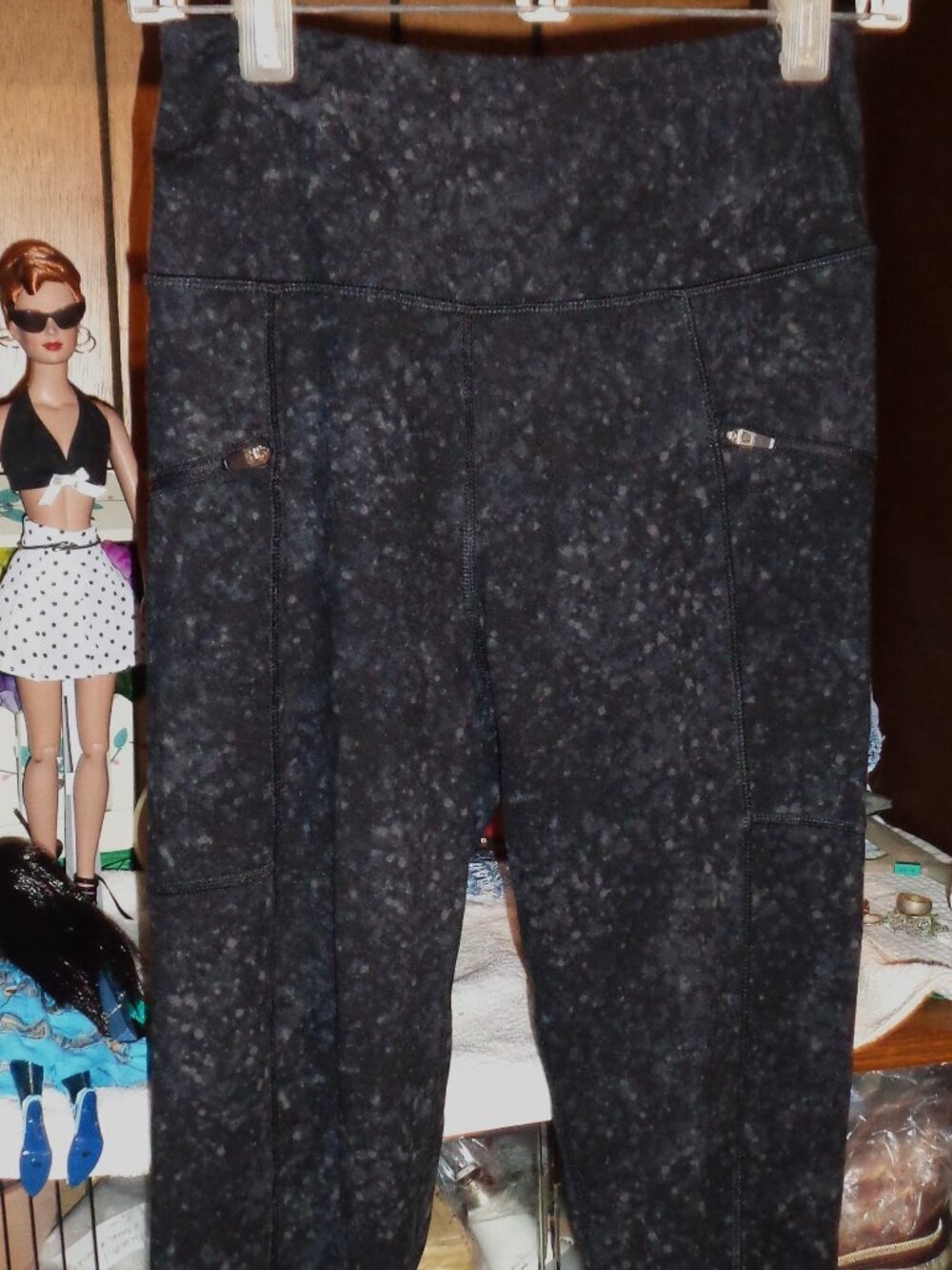 EXCELLENT SPANX BLACK SOFT FAUX SUEDE BODY CORPS LEGGINGS-SZ SMALL